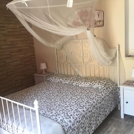 B&B Da Manu Monserrato Ngoại thất bức ảnh
